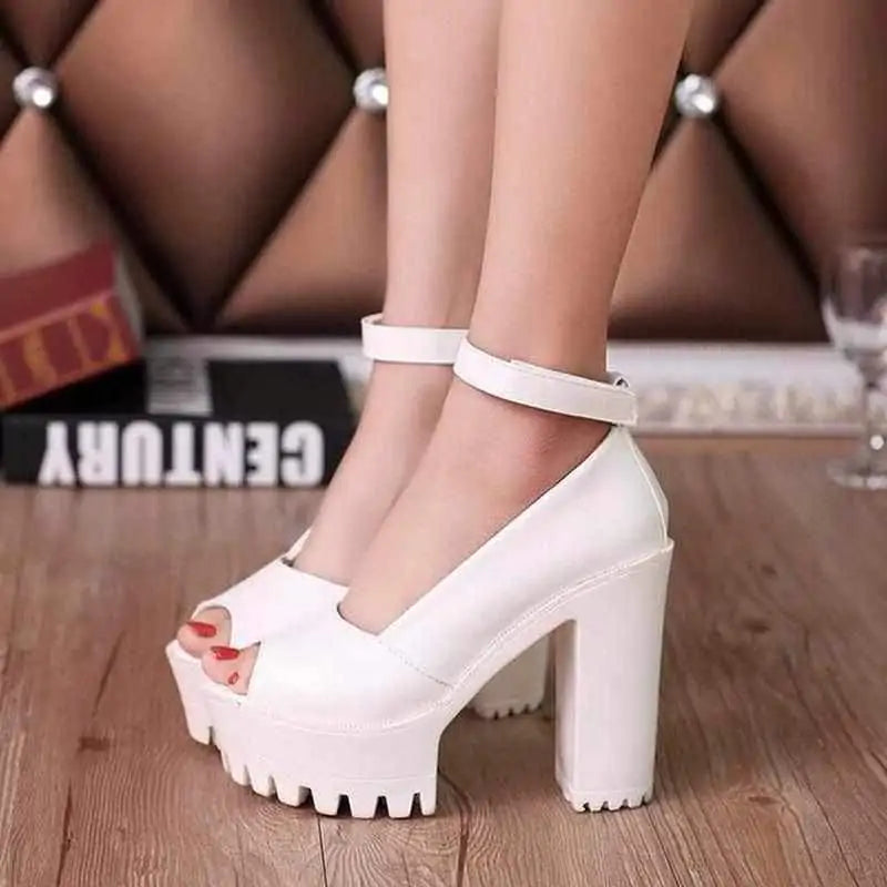 Stylish Height, Comfort for Every Step